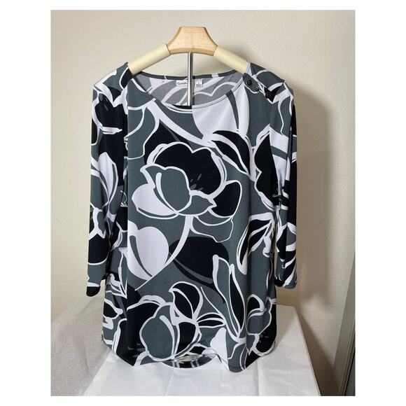 Croft and Barrow Size L Tunic. 3/4 Sleeve.  Grey w/design - Picture 1 of 16